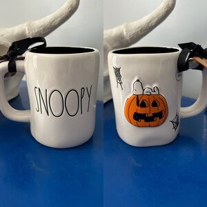 Rae Dunn Peanuts Charlie Brown Snoopy on Pumpkin Jack O’ Lantern Halloween Mug
